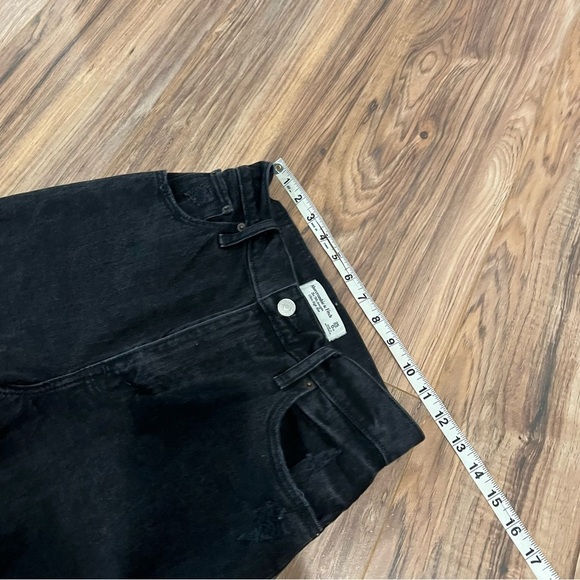 Abercrombie & Fitch Curve Love Ultra High Rise 90s Straight Jean - Picture 8 of 10